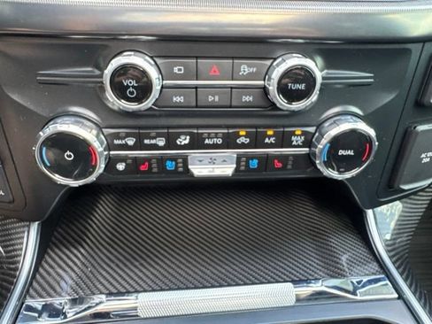 Used 2025 Ford F150 Raptor AWD/4WD image 23