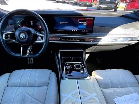 Certified 2023 BMW 740i w/ Executive Package image 7