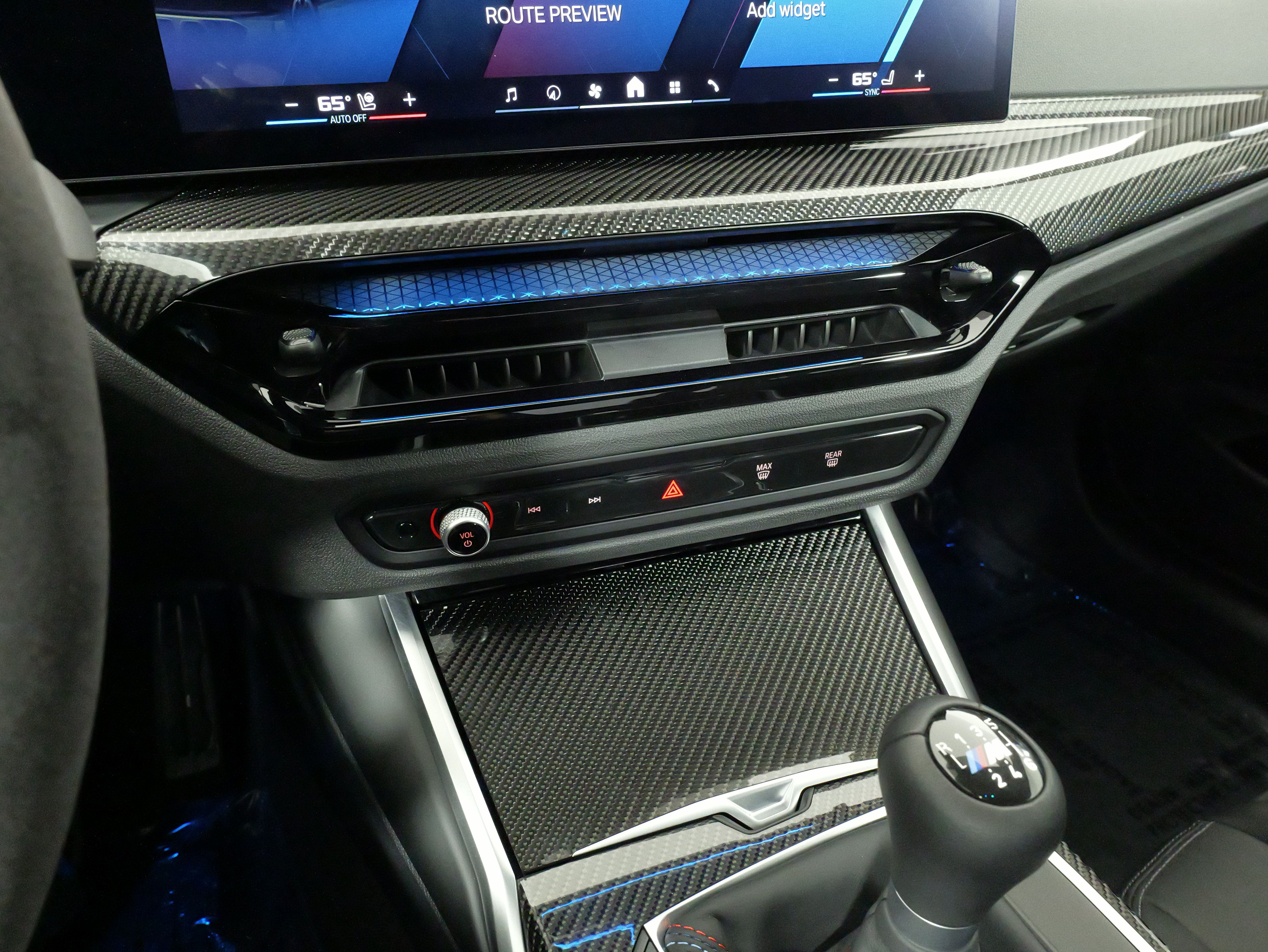 Used 2025 BMW M4 Coupe w/ M Carbon Exterior Package RWD image 67