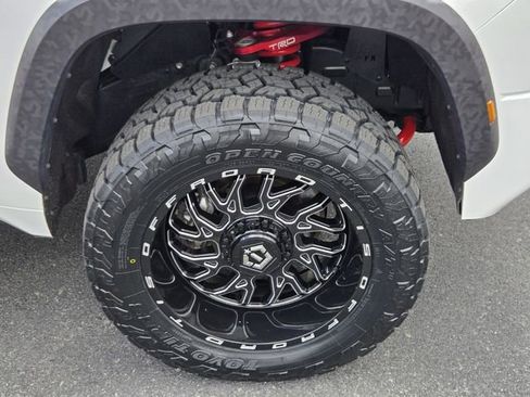 Used 2025 Toyota Tundra TRD Pro AWD/4WD image 21