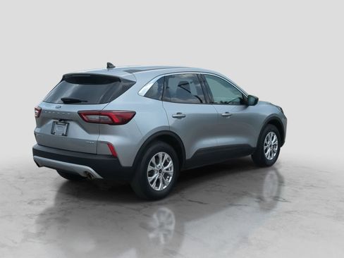 Used 2023 Ford Escape Active AWD/4WD image 8