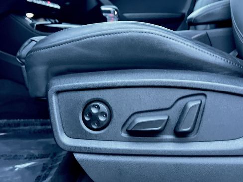 Used 2024 Audi Q5 2.0T Premium Plus image 14