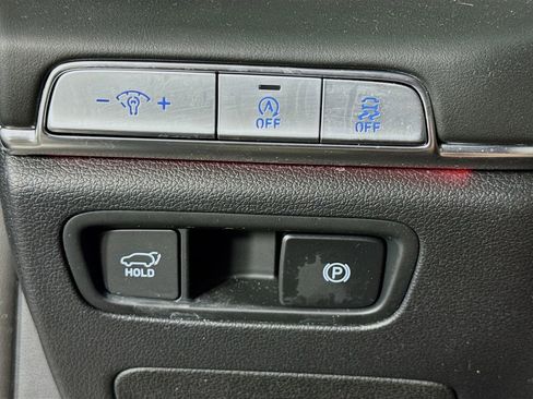 Used 2023 Genesis GV80 2.5T w/ Prestige Package AWD/4WD image 15