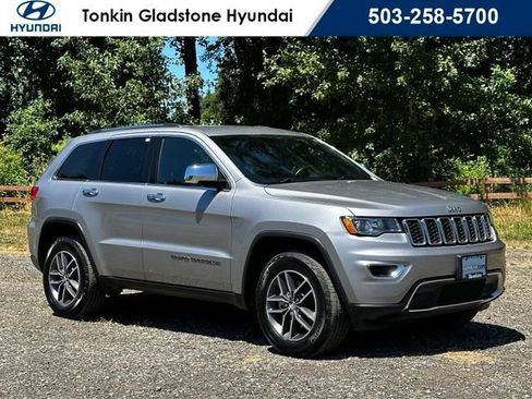 Used 2018 Jeep Grand Cherokee Limited AWD/4WD image 1