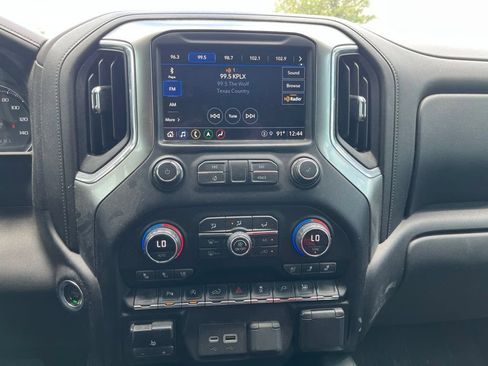 Used 2021 Chevrolet Silverado 1500 LTZ w/ LTZ Convenience Package II AWD/4WD image 14
