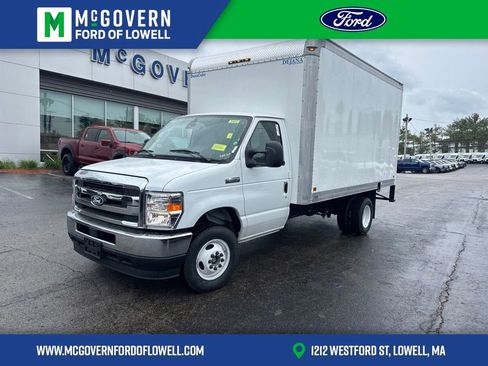 New 2027 Ford E-450 and Econoline 450 Super Duty w/ Power Equipment Group RWD image 1