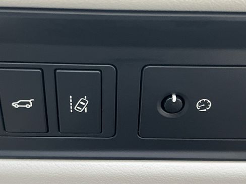 Used 2016 Land Rover Range Rover HSE image 42