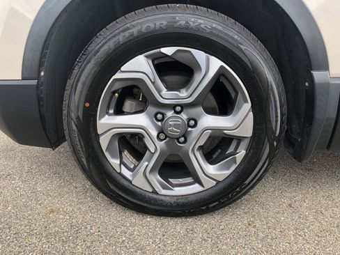 Used 2018 Honda CR-V EX image 2