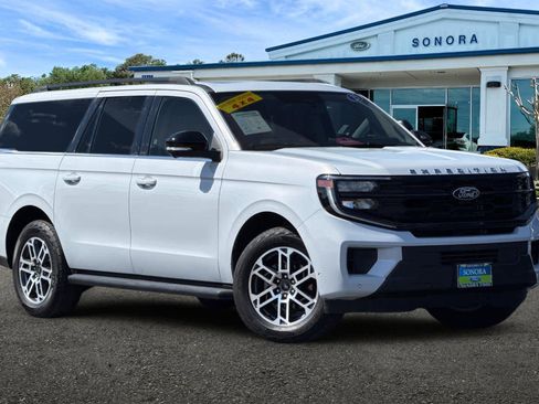 Certified 2025 Ford Expedition Max Active AWD/4WD image 2
