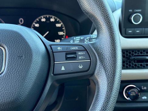 Certified 2023 Honda HR-V LX image 26