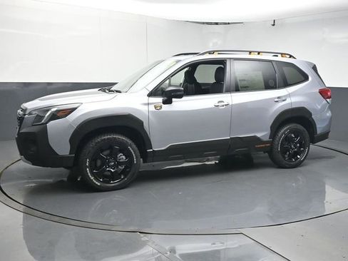 Used 2025 Subaru Forester Wilderness w/ Wilderness Package image 4