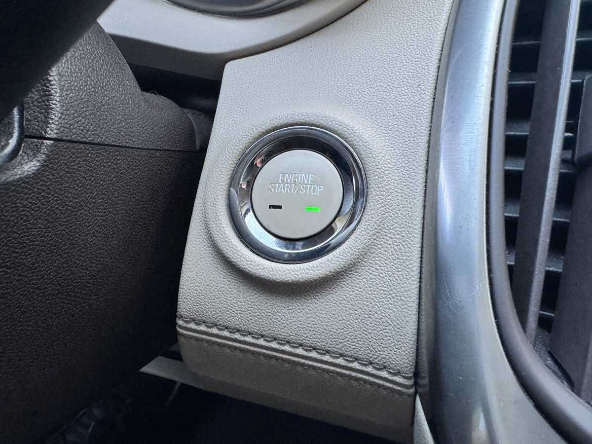 Used 2015 Buick LaCrosse Leather FWD image 43