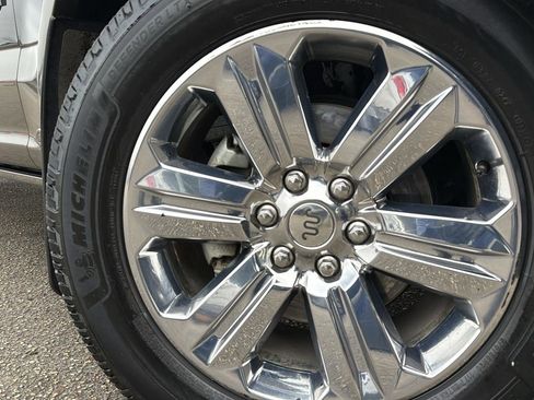 Used 2018 Ford F150 King Ranch w/ Equipment Group 601A Luxury image 9