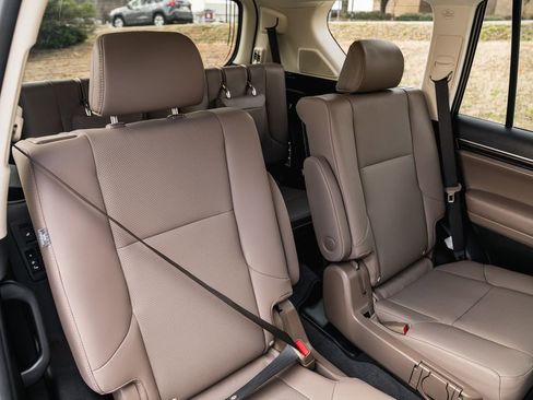 Used 2023 Lexus GX 460 Premium image 29