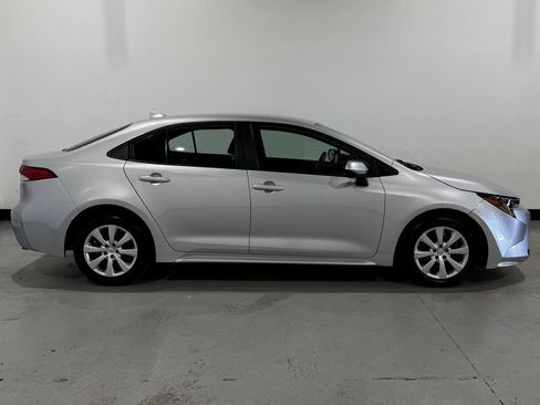 Used 2023 Toyota Corolla LE FWD image 20