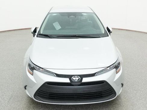 New 2026 Toyota Corolla LE FWD image 2
