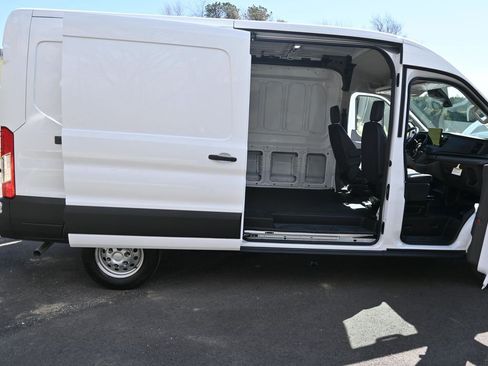 New 2026 Ford Transit 250 148 Medium Roof Extended AWD image 56