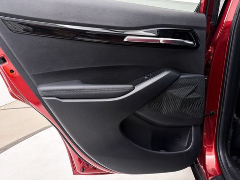 Certified 2025 Kia Seltos S FWD image 23