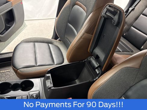 Used 2024 Ford Bronco Sport Outer Banks w/ Tech Package image 23