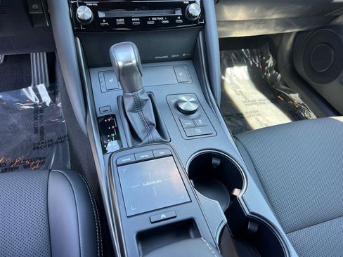 Certified 2025 Lexus IS 350 F Sport RWD image 32
