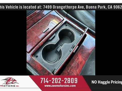 Used 2013 Cadillac Escalade Premium AWD/4WD image 46