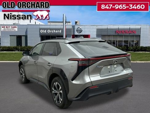 Used 2023 Toyota bZ4X AWD w/ Weather Package image 6