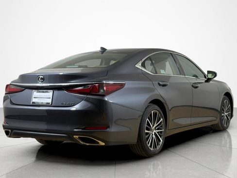 Used 2024 Lexus ES 350 w/ Premium Package FWD image 5