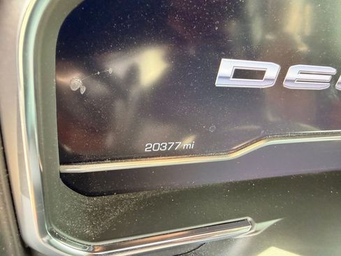 Used 2024 GMC Sierra 1500 Denali Ultimate AWD/4WD image 6