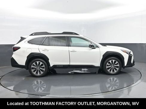 Used 2024 Subaru Outback Limited XT AWD/4WD image 4