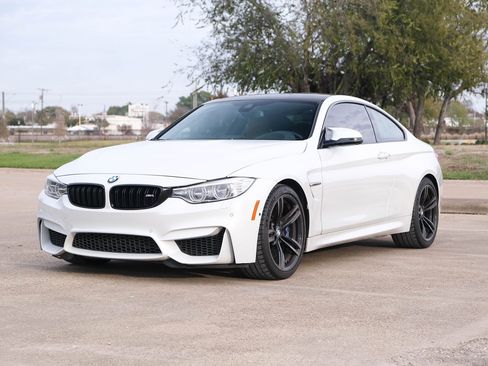Used 2015 BMW M4 Coupe image 5