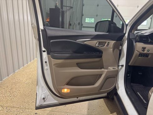 Used 2022 Honda Ridgeline RTL-E image 14