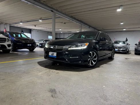 Used 2017 Honda Accord EX-L image 1