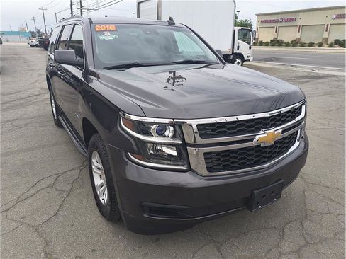 Used 2016 Chevrolet Tahoe LT w/ Max Trailering Package image 2
