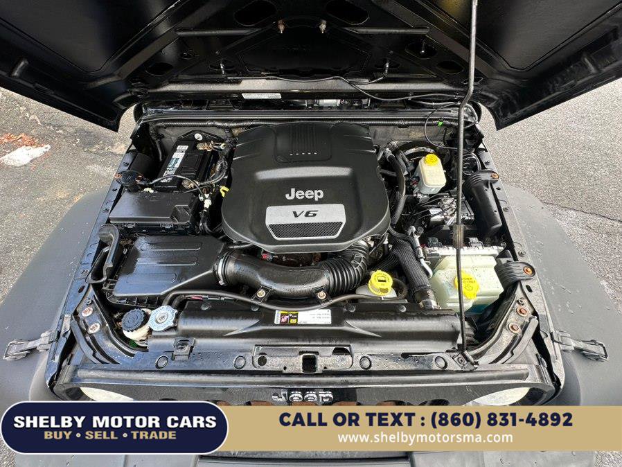 Used 2014 Jeep Wrangler Unlimited Sport AWD/4WD image 9