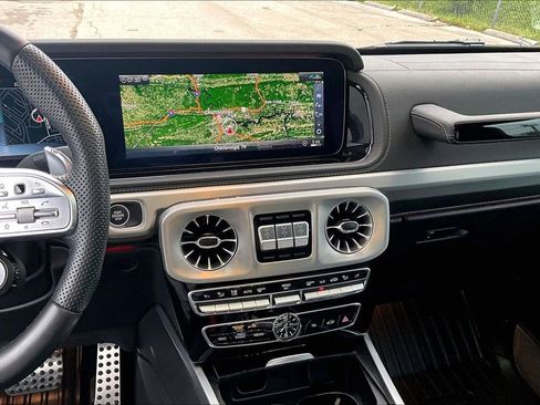 Used 2024 Mercedes-Benz G 63 AMG 4MATIC image 31