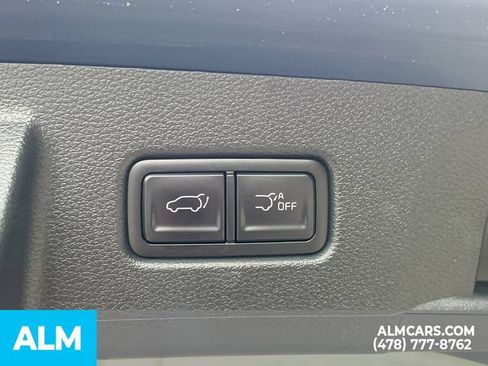 Used 2025 Kia Telluride S FWD image 16
