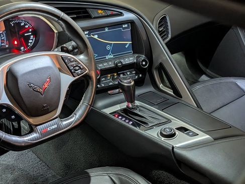 Used 2018 Chevrolet Corvette Z06 RWD image 20