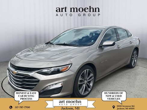 Used 2025 Chevrolet Malibu LT FWD image 1