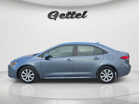 Used 2025 Toyota Corolla LE FWD image 8