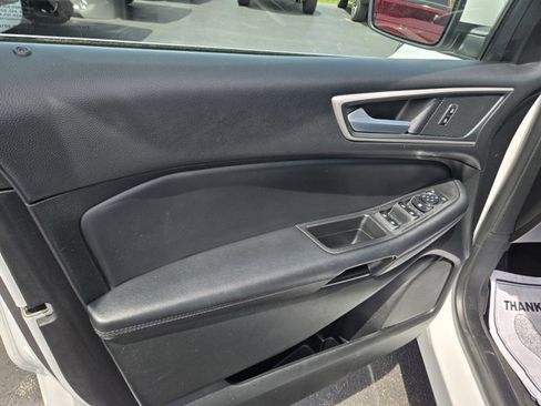 Certified 2024 Ford Edge SEL w/ Convenience Package AWD/4WD image 37