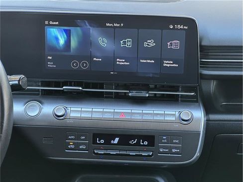 Used 2024 Hyundai Kona SEL image 23