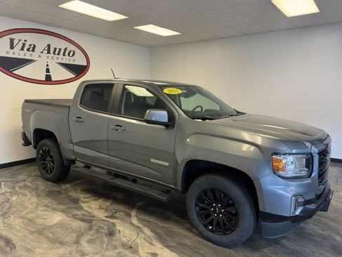 Used 2022 GMC Canyon Elevation w/ Elevation Premium Package AWD/4WD image 4