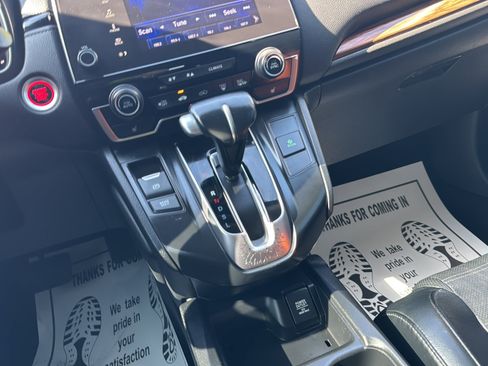 Used 2017 Honda CR-V Touring image 22