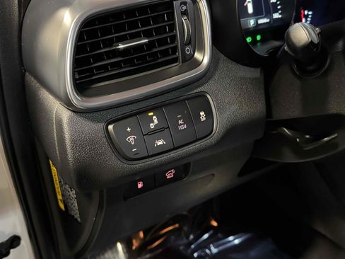 Used 2017 Kia Sorento EX w/ EX Advanced Touring Package image 31