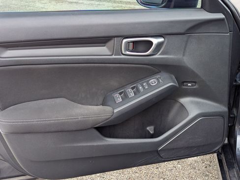 Used 2023 Honda Civic LX image 11