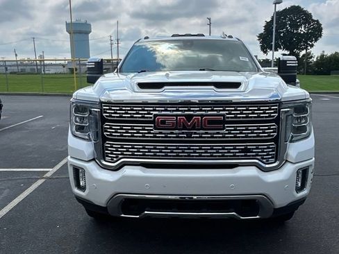Used 2021 GMC Sierra 3500 Denali w/ Denali Ultimate Package AWD/4WD image 3
