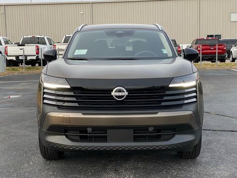 New 2026 Nissan Kicks SV image 9