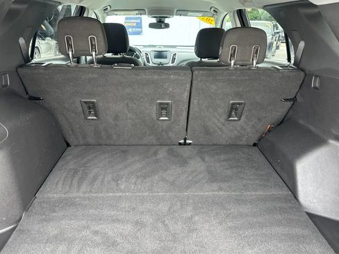 Used 2020 Chevrolet Equinox LT image 19