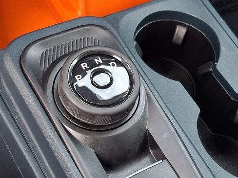 Certified 2022 Ford Maverick XLT image 17