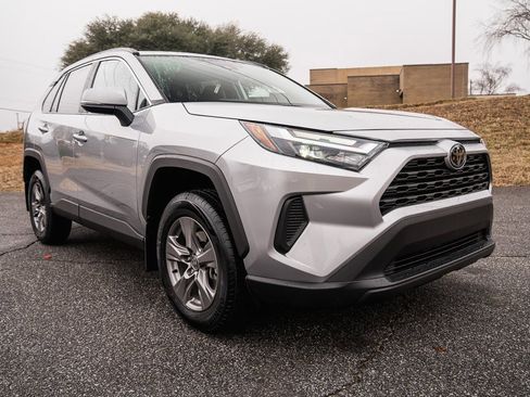 Certified 2024 Toyota RAV4 XLE w/ Convenience Package image 10